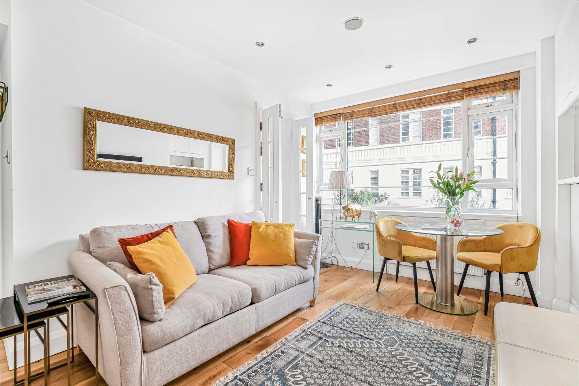 Elegant 1 Bedroom Flat Near Harrods ลอนดอน ภายนอก รูปภาพ