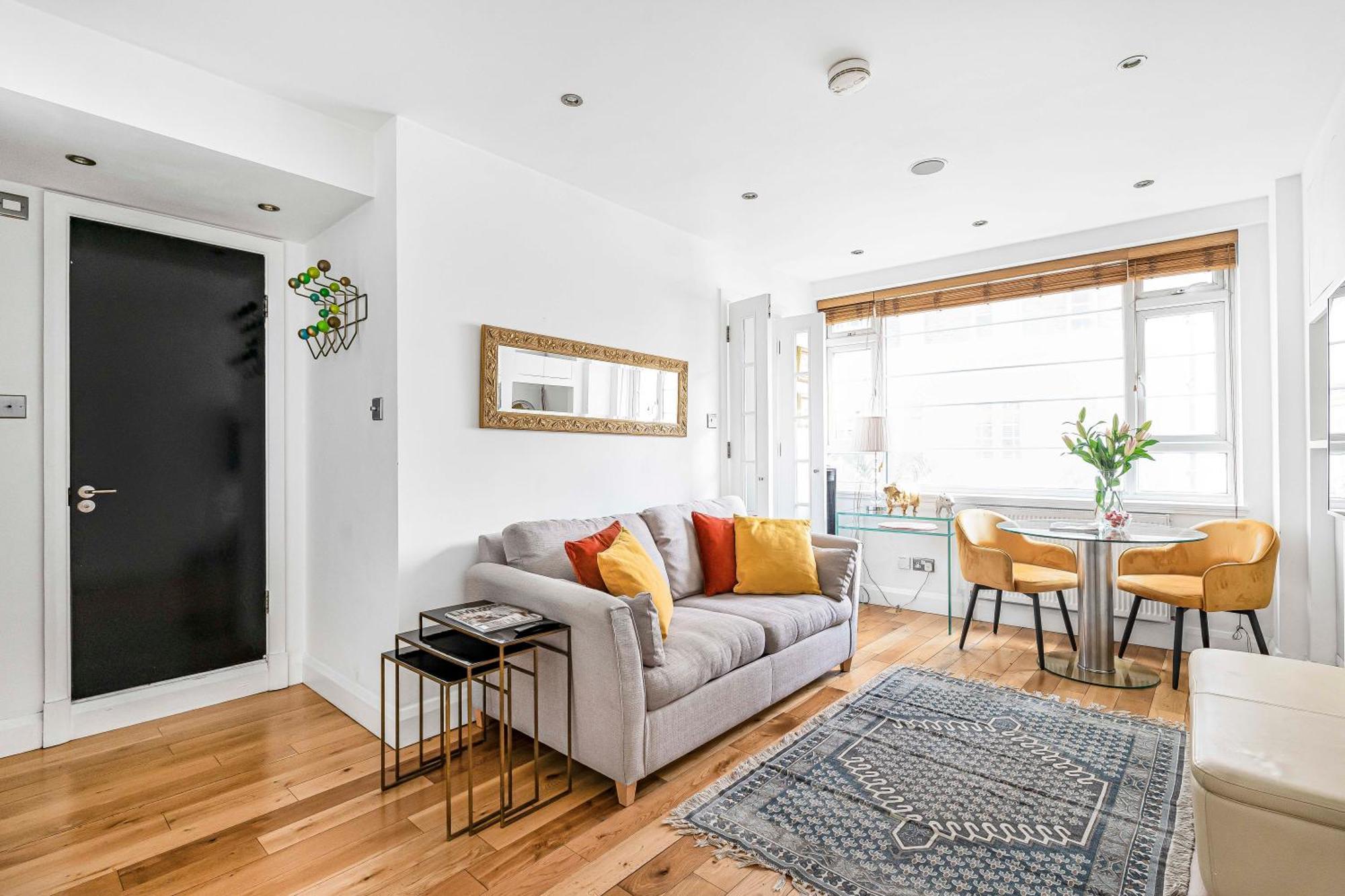 Elegant 1 Bedroom Flat Near Harrods ลอนดอน ภายนอก รูปภาพ